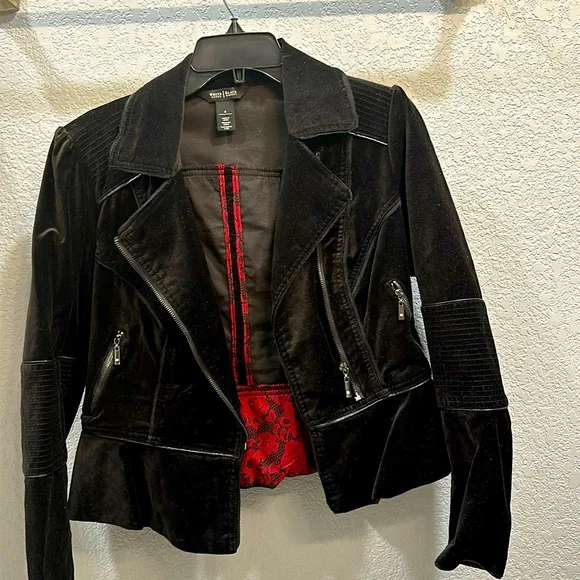 White House Black Market 2 pc Velvet suit sz 6 - Picture 1 of 8